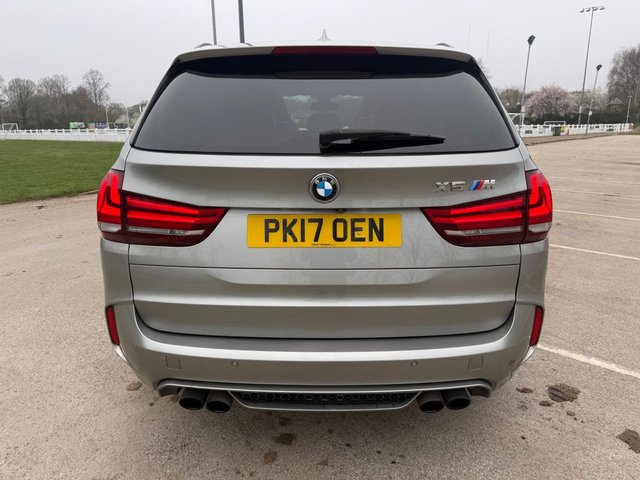 2017 BMW X5 M 4.4L null 5dr - Photo 8
