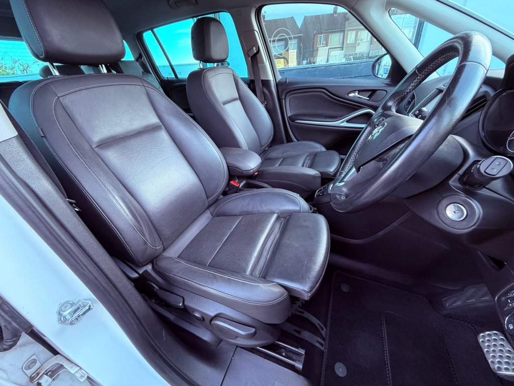 USED 2018 18 VAUXHALL ZAFIRA TOURER 1.4i Turbo SRi Nav MPV 5dr Petrol Auto Euro 6 (140 ps) AUTO+FULL HISTORY+BT+CRUISE