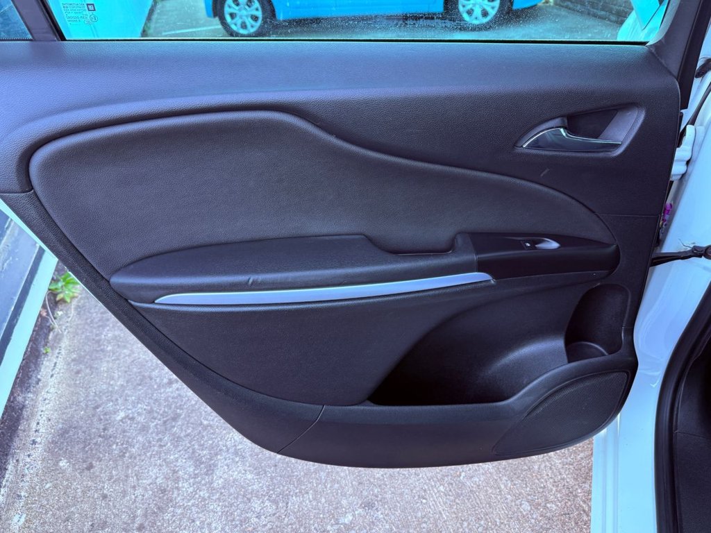 USED 2018 18 VAUXHALL ZAFIRA TOURER 1.4i Turbo SRi Nav MPV 5dr Petrol Auto Euro 6 (140 ps) AUTO+FULL HISTORY+BT+CRUISE