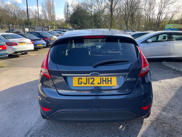 2012 FORD FIESTA - Photo 4