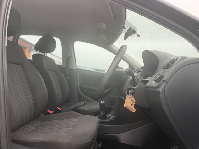 2015 VOLKSWAGEN POLO - Photo 11