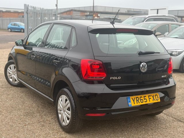2015 VOLKSWAGEN POLO - Photo 5
