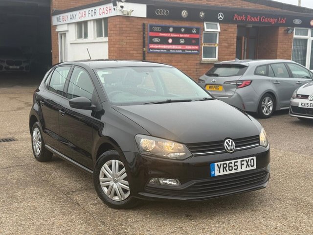 2015 VOLKSWAGEN POLO