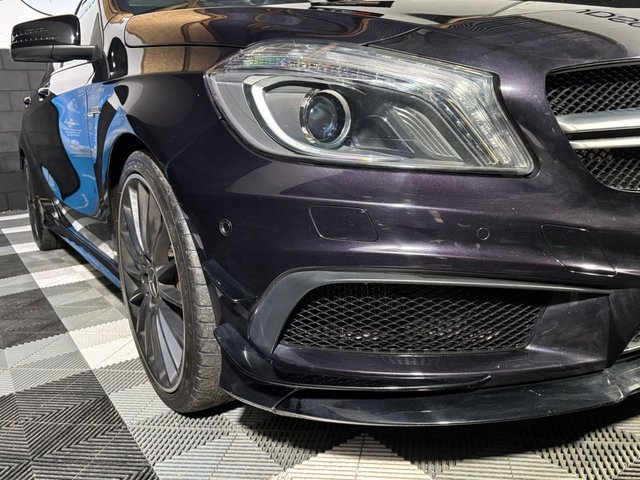 2014 MERCEDES-BENZ A-CLASS 2014 2.0 A45 AMG Hatchback 5dr Petrol SpdS DCT 4MATIC Euro 6 (s/s) (360 ps) - Photo 12