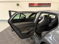USED 2020 70 VOLKSWAGEN GOLF 2.0 TDI GTD Hatchback 5dr Diesel DSG Euro 6 (s/s) (200 ps) HIGH SPEC, LOW OWNERS, FSH