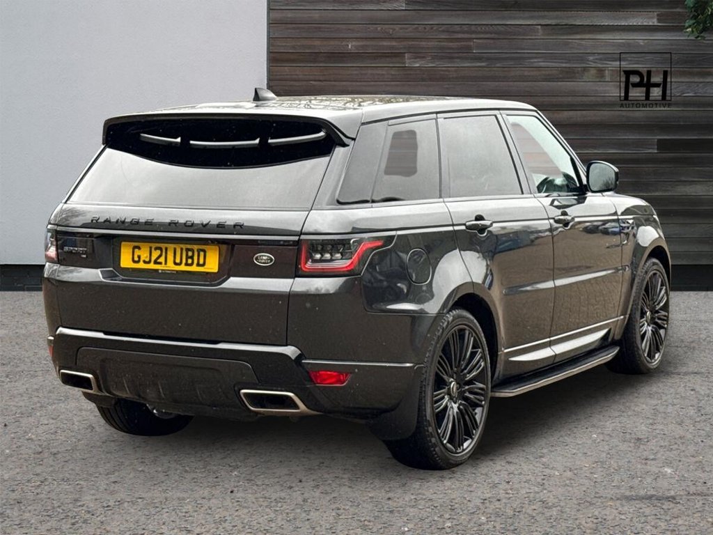 USED 2021 21 LAND ROVER RANGE ROVER SPORT 3.0 D300 MHEV HSE Dynamic Black SUV 5dr Diesel Auto 4WD Euro 6 (s/s) (300 ps) CENTRE FRIDGE|PAN ROOF|CARPLAY