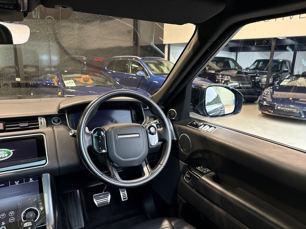 USED 2021 21 LAND ROVER RANGE ROVER SPORT 3.0 D300 MHEV HSE Dynamic Black SUV 5dr Diesel Auto 4WD Euro 6 (s/s) (300 ps) CENTRE FRIDGE|PAN ROOF|CARPLAY