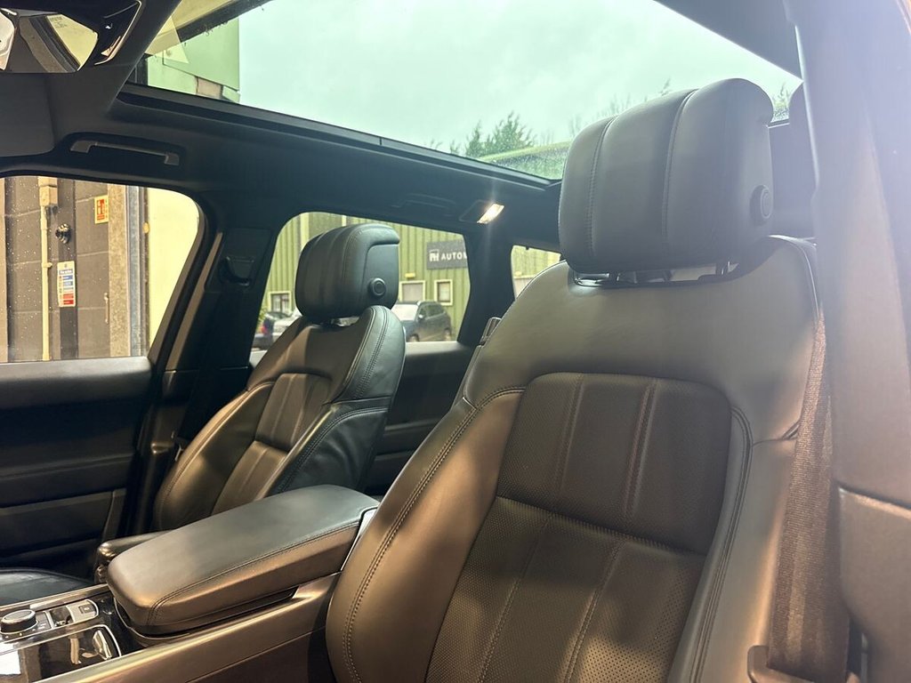 USED 2021 21 LAND ROVER RANGE ROVER SPORT 3.0 D300 MHEV HSE Dynamic Black SUV 5dr Diesel Auto 4WD Euro 6 (s/s) (300 ps) CENTRE FRIDGE|PAN ROOF|CARPLAY