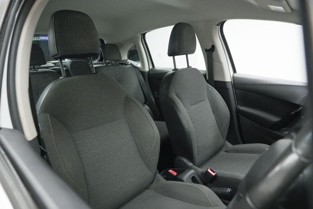 2017 CITROEN C3 1.2 PureTech Edition Euro 6 5dr - Photo 11