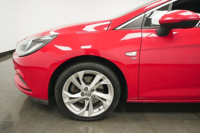 2016 VAUXHALL ASTRA 1.6 CDTi ecoTEC BlueInjection SRi Euro 6 5dr - Photo 6