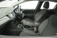 USED 2019 69 VAUXHALL ASTRA 1.5 Turbo D SRi VX Line Nav Euro 6 (s/s) 5dr Service History, 2 Keys