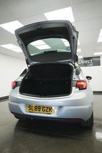 USED 2019 69 VAUXHALL ASTRA 1.5 Turbo D SRi VX Line Nav Euro 6 (s/s) 5dr Service History, 2 Keys