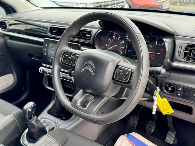 2017 CITROEN C3 1.6 BlueHDi Feel Hatchback 5dr Diesel Manual Euro 6 (s/s) (100 ps) - Photo 8