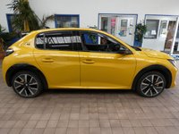 USED 2021 21 PEUGEOT E-208 50kWh GT Hatchback 5dr Electric Auto (136 ps) SAT NAV REAR VIEW CAMERA CRUISE CONTROL PARKING SENSORS 1 OWNER SERVICE HISTORY 7 SERVICES TO 95K MILES