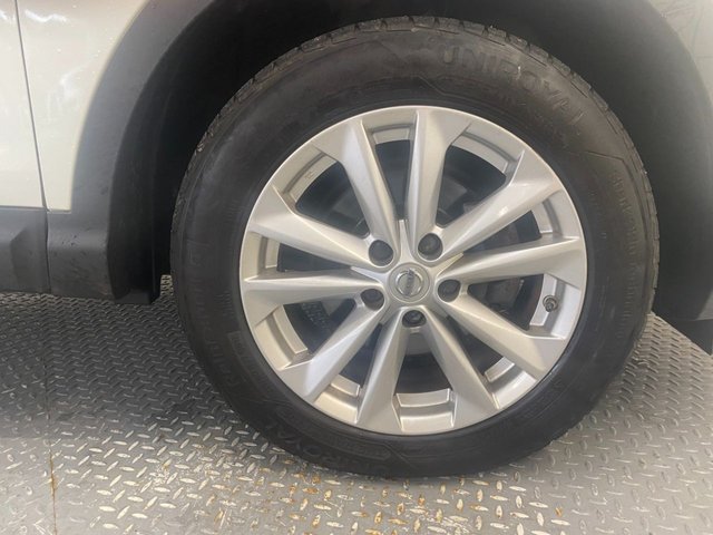 2015 Nissan Qashqai 1.5L Acenta 5dr - Photo 10