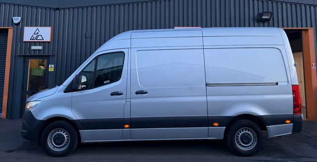 2023 Mercedes-Benz SPRINTER - Photo 4