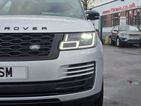 USED 2020 20 LAND ROVER RANGE ROVER 3.0 SD V6 Vogue SUV 5dr Diesel Auto 4WD Euro 6 (s/s) (275 ps) A BEAUTIFUL EXAMPLE, JUST ARRIVER ON SITE+JUST 1 FORMER KEEPER+SERVICE HISTORY+DIESEL+AUTOMATIC+ULEZ COMPLIANT+FULL LEATHER INTERIOR+FULL PANORAMIC GLASS ROOF+SATELLITE NAVIGATION+PARK ASSIST+CLIMATE CONTROL+ALLOY WHEELS+1 FULL YEARS MOT PRIOR TO COLLECTION+COST NEW &pound;81785 MAKING THIS USED VEHICLE OUTSTANDING VALUE AT OUR LOW PRICE+CALL TODAY FOR FURTHER INFORMATION AND TO ARRANGE A VIEWING+ABSOLUTELY NOT TO BE MISSED!!!!!!!!!!!!!!!!!!!!!!!!!!!!!
