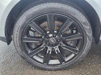 USED 2020 20 LAND ROVER RANGE ROVER 3.0 SD V6 Vogue SUV 5dr Diesel Auto 4WD Euro 6 (s/s) (275 ps) A BEAUTIFUL EXAMPLE, JUST ARRIVER ON SITE+JUST 1 FORMER KEEPER+SERVICE HISTORY+DIESEL+AUTOMATIC+ULEZ COMPLIANT+FULL LEATHER INTERIOR+FULL PANORAMIC GLASS ROOF+SATELLITE NAVIGATION+PARK ASSIST+CLIMATE CONTROL+ALLOY WHEELS+1 FULL YEARS MOT PRIOR TO COLLECTION+COST NEW &pound;81785 MAKING THIS USED VEHICLE OUTSTANDING VALUE AT OUR LOW PRICE+CALL TODAY FOR FURTHER INFORMATION AND TO ARRANGE A VIEWING+ABSOLUTELY NOT TO BE MISSED!!!!!!!!!!!!!!!!!!!!!!!!!!!!!