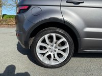 USED 2017 L LAND ROVER RANGE ROVER EVOQUE 2.0 TD4 HSE Dynamic SUV 5dr Diesel Auto 4WD Euro 6 (s/s) (180 ps) A LOVELY ADDITION TO OUR HUGE EVOQUE SELECTION FINISHED IN METALLIC GREY PAINT+JUST 2 FORMER KEEPERS+SERVICE HISTORY+4 WHEEL DRIVE+DIESEL+AUTOMATIC+ULEZ COMPLIANT+PRIVACY GLASS+FULL LEATHER INTERIOR+FULL PANORAMIC GLASS ROOF+SATELLITE NAVIGATION+PARK ASSIST+CLIMATE CONTROL+20 INCH ALLOY WHEEL+COST NEW &pound;43015 MAKING THIS USED VEHICLE FANTASTIC VALUE AT OUR LOW PRICE+CALL NOW TO SPEAK WITH ONE OF OUR EXPERIENCED SALES ADVISORS+READY TO DRIVE AWAY TODAY!!!!!!!!!!!!!!!!!!!!!!!!!!!!!!!!!!!!!!!!!!!!!!