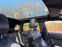 USED 2017 L LAND ROVER RANGE ROVER EVOQUE 2.0 TD4 HSE Dynamic SUV 5dr Diesel Auto 4WD Euro 6 (s/s) (180 ps) A LOVELY ADDITION TO OUR HUGE EVOQUE SELECTION FINISHED IN METALLIC GREY PAINT+JUST 2 FORMER KEEPERS+SERVICE HISTORY+4 WHEEL DRIVE+DIESEL+AUTOMATIC+ULEZ COMPLIANT+PRIVACY GLASS+FULL LEATHER INTERIOR+FULL PANORAMIC GLASS ROOF+SATELLITE NAVIGATION+PARK ASSIST+CLIMATE CONTROL+20 INCH ALLOY WHEEL+COST NEW &pound;43015 MAKING THIS USED VEHICLE FANTASTIC VALUE AT OUR LOW PRICE+CALL NOW TO SPEAK WITH ONE OF OUR EXPERIENCED SALES ADVISORS+READY TO DRIVE AWAY TODAY!!!!!!!!!!!!!!!!!!!!!!!!!!!!!!!!!!!!!!!!!!!!!!