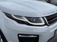 USED 2016 16 LAND ROVER RANGE ROVER EVOQUE 2.0 TD4 SE Tech SUV 5dr Diesel Auto 4WD Euro 6 (s/s) (180 ps) ANOTHER STUNNING ADDITION TO OUR HUGE SELECTION OF EVOQUES, FINISHED IN MASSIVELY POPULAR WHITE PAINT+DIESEL+AUTOMATIC+4 WHEEL DRIVE+JUST 1 FORMER KEEPER+SERVICE HISTORY+PRIVACY GLASS+FULL 2 TONE, BLACK AND CREAM LEATHER INTERIOR+SATELLITE NAVIGATION+CLIMATE CONTROL+18 INCH ALLOY WHEELS+1 FULL YEARS MOT PRIOR TO COLLECTION+FULL RANGE OF FINANCE OPTIONS AVAILABLE+CALL NOW TO SECURE A VIEWING!!!!!!!!!!!!!!!!!!!!!!!!!!!!!!!!!!!!