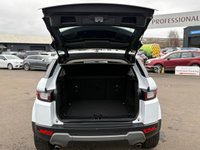 USED 2016 16 LAND ROVER RANGE ROVER EVOQUE 2.0 TD4 SE Tech SUV 5dr Diesel Auto 4WD Euro 6 (s/s) (180 ps) ANOTHER STUNNING ADDITION TO OUR HUGE SELECTION OF EVOQUES, FINISHED IN MASSIVELY POPULAR WHITE PAINT+DIESEL+AUTOMATIC+4 WHEEL DRIVE+JUST 1 FORMER KEEPER+SERVICE HISTORY+PRIVACY GLASS+FULL 2 TONE, BLACK AND CREAM LEATHER INTERIOR+SATELLITE NAVIGATION+CLIMATE CONTROL+18 INCH ALLOY WHEELS+1 FULL YEARS MOT PRIOR TO COLLECTION+FULL RANGE OF FINANCE OPTIONS AVAILABLE+CALL NOW TO SECURE A VIEWING!!!!!!!!!!!!!!!!!!!!!!!!!!!!!!!!!!!!