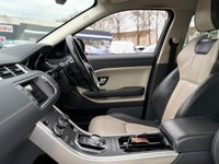USED 2016 16 LAND ROVER RANGE ROVER EVOQUE 2.0 TD4 SE Tech SUV 5dr Diesel Auto 4WD Euro 6 (s/s) (180 ps) ANOTHER STUNNING ADDITION TO OUR HUGE SELECTION OF EVOQUES, FINISHED IN MASSIVELY POPULAR WHITE PAINT+DIESEL+AUTOMATIC+4 WHEEL DRIVE+JUST 1 FORMER KEEPER+SERVICE HISTORY+PRIVACY GLASS+FULL 2 TONE, BLACK AND CREAM LEATHER INTERIOR+SATELLITE NAVIGATION+CLIMATE CONTROL+18 INCH ALLOY WHEELS+1 FULL YEARS MOT PRIOR TO COLLECTION+FULL RANGE OF FINANCE OPTIONS AVAILABLE+CALL NOW TO SECURE A VIEWING!!!!!!!!!!!!!!!!!!!!!!!!!!!!!!!!!!!!