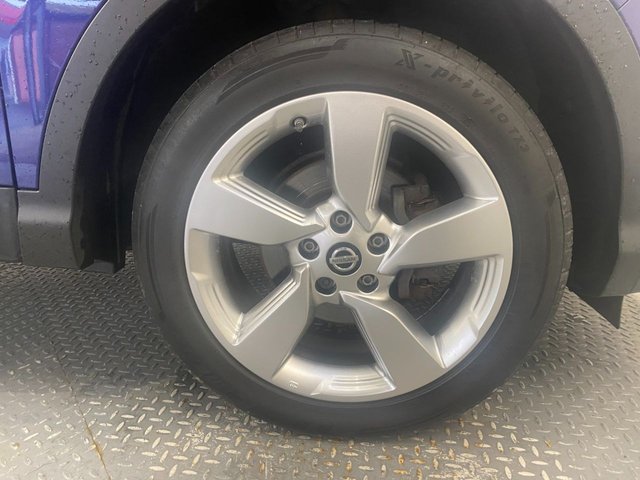 2016 Nissan Qashqai 1.2L N-Connecta 5dr - Photo 10