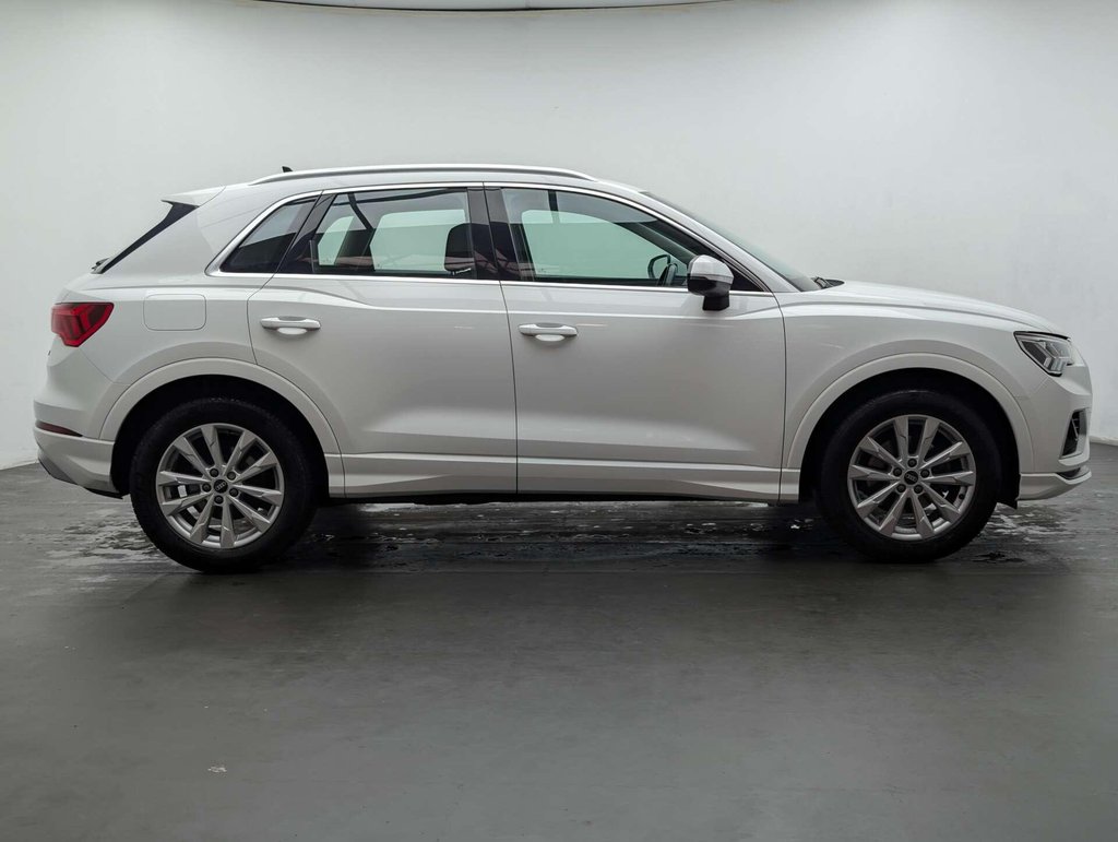 Used 2021 21 AUDI Q3 1.5 Q3 Sport 35 TFSI MHEV Semi-Auto 5dr CLICK & COLLECT/ HOME DELIVERY