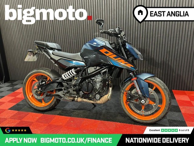 View our KTM 125 DUKE