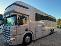 USED 2003 04 SCANIA P SERIES WHITTAKER HORSEBOX 6 HORSE FULL LIVING  PX WELCOME FINANCE AVAILABLE LUXURY LIVING 6 HORSE