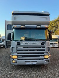 USED 2003 04 SCANIA P SERIES WHITTAKER HORSEBOX 6 HORSE FULL LIVING  PX WELCOME FINANCE AVAILABLE LUXURY LIVING 6 HORSE