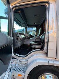 USED 2003 04 SCANIA P SERIES WHITTAKER HORSEBOX 6 HORSE FULL LIVING  PX WELCOME FINANCE AVAILABLE LUXURY LIVING 6 HORSE