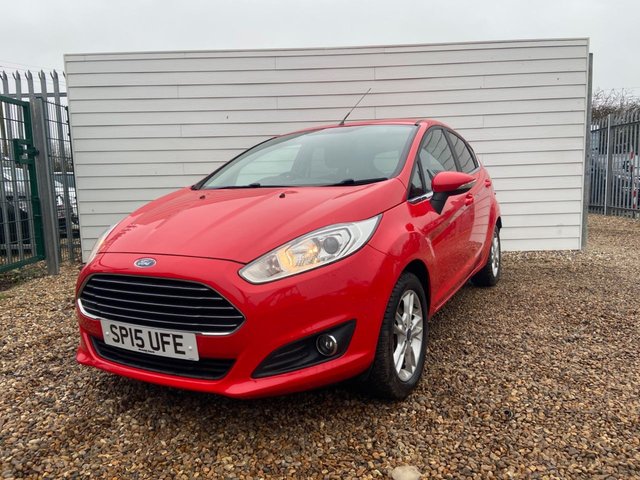 2015 FORD FIESTA 1.0T EcoBoost Zetec Hatchback 5dr Petrol Manual Euro 5 (s/s) (100 ps) - Photo 2
