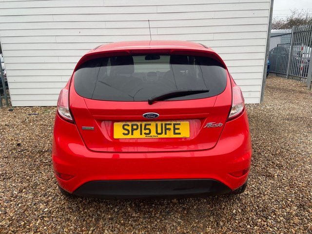 2015 FORD FIESTA 1.0T EcoBoost Zetec Hatchback 5dr Petrol Manual Euro 5 (s/s) (100 ps) - Photo 5