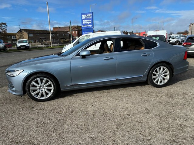 2017 VOLVO S90 - Photo 3