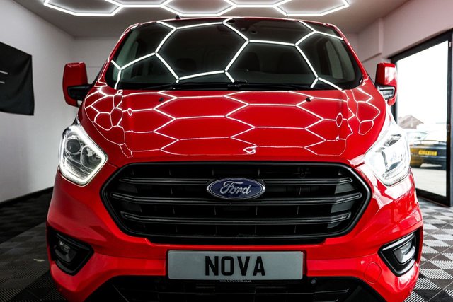 2021 Ford Transit Custom 2L Trend 5dr - Photo 5