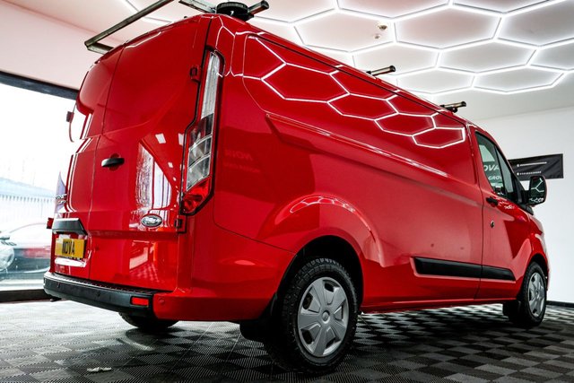 2021 Ford Transit Custom 2L Trend 5dr - Photo 7