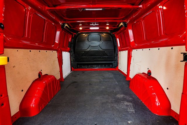 2021 Ford Transit Custom 2L Trend 5dr - Photo 11