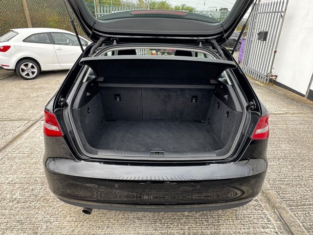 2015 Audi A3 1.6L SE Technik 3dr - Photo 6