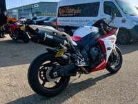 USED 2009 59 YAMAHA R1 - BUY ONLINE 24 HRS A DAY - FINANCE AVAILABLE - ALL TYPES OF CREDIT ACCEPTED WITH LEO VINCE CARBON FIBRE EXHAUST