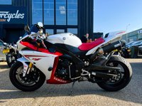 USED 2009 59 YAMAHA R1 - BUY ONLINE 24 HRS A DAY - FINANCE AVAILABLE - ALL TYPES OF CREDIT ACCEPTED WITH LEO VINCE CARBON FIBRE EXHAUST
