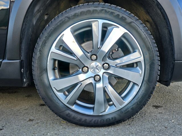 2018 PEUGEOT 2008 - Photo 12