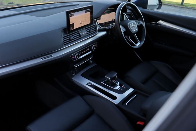 2021 AUDI Q5 - Photo 12