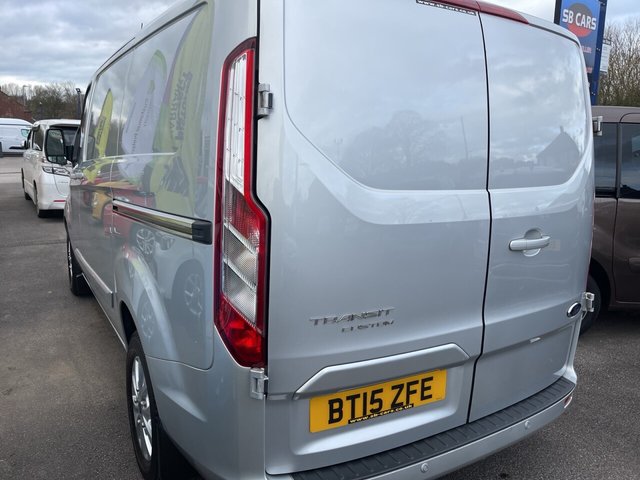 2015 Ford Transit Custom 2.2L Limited 5dr - Photo 10