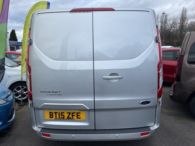 2015 Ford Transit Custom 2.2L Limited 5dr - Photo 12
