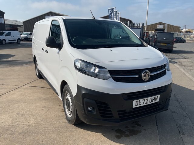 2023 VAUXHALL VIVARO
