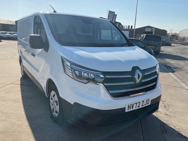 2023 RENAULT TRAFIC