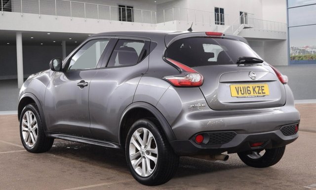 2016 Nissan Juke 1.2L N-Connecta 5dr - Photo 3
