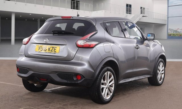 2016 Nissan Juke 1.2L N-Connecta 5dr - Photo 4